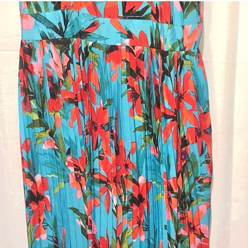 Mlle Gabriel pleated tropical dress - Picture 6 of 7